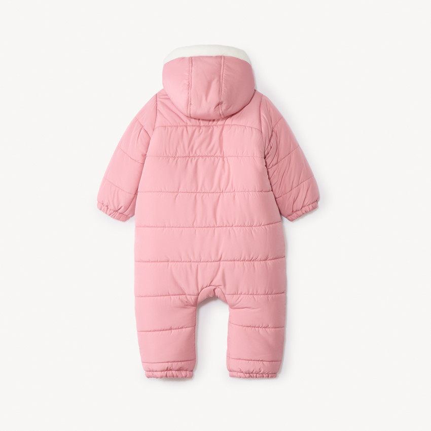 Combi-pilote matelassée pour bébé fille avec finitions différentes selon l'âge 