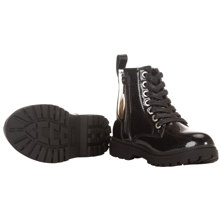 Γυαλιστερά μποτάκια με πούλιες και πατς για κορίτσι 