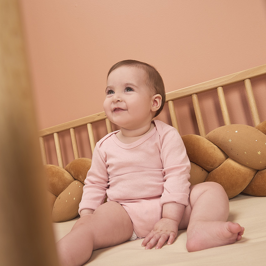 Σετ 5 μονόχρωμα bodies με μακριά μανίκια για bebe κορίτσι 