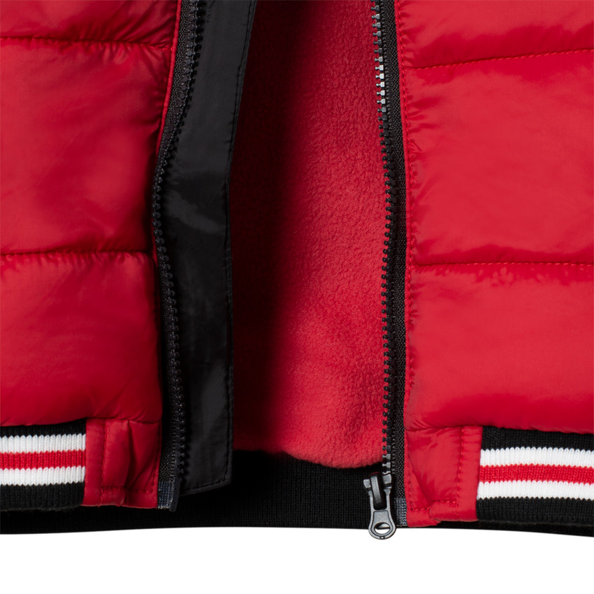 Doudoune matelassée à oreilles en relief sur la capuche  