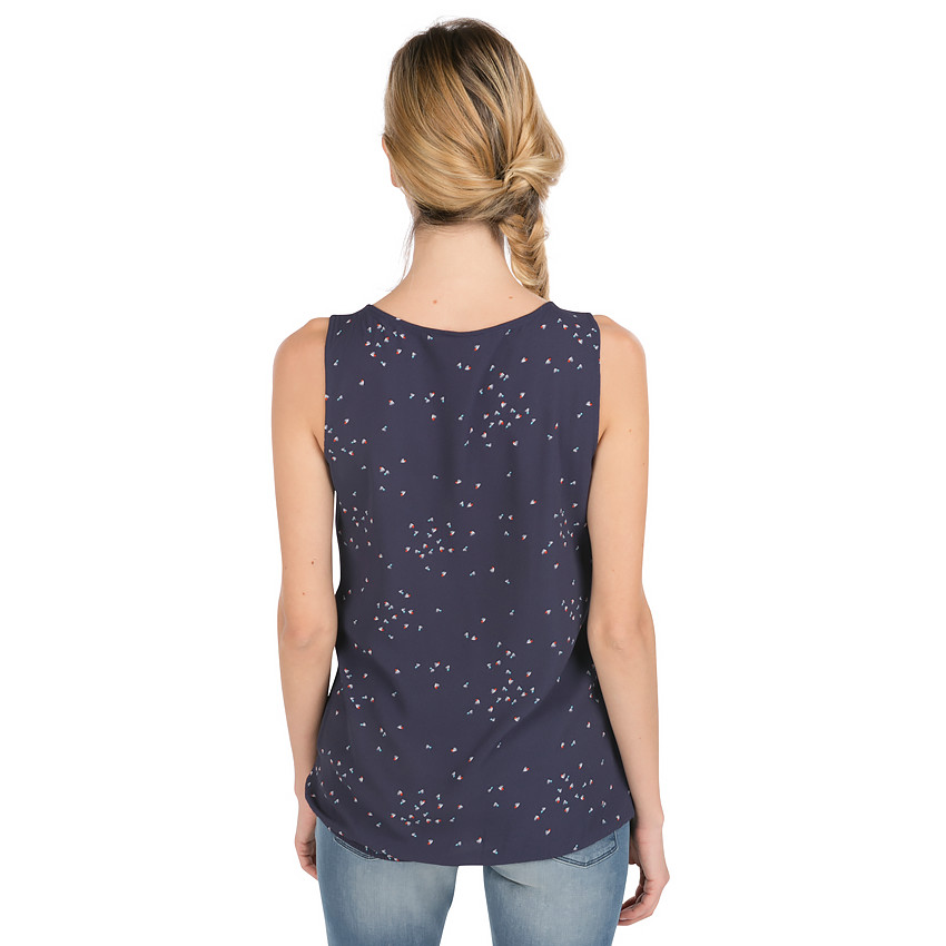 Μπλουζάκι εγκυμοσύνης με γεωμετρικό σχέδιο σε όλη την επιφάνεια 