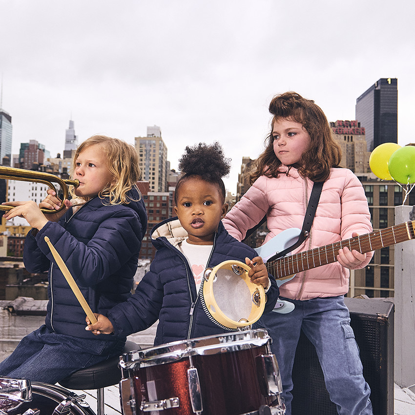 Μπουφάν λεπτό καπιτονέ με κουκούλα για αγόρι 