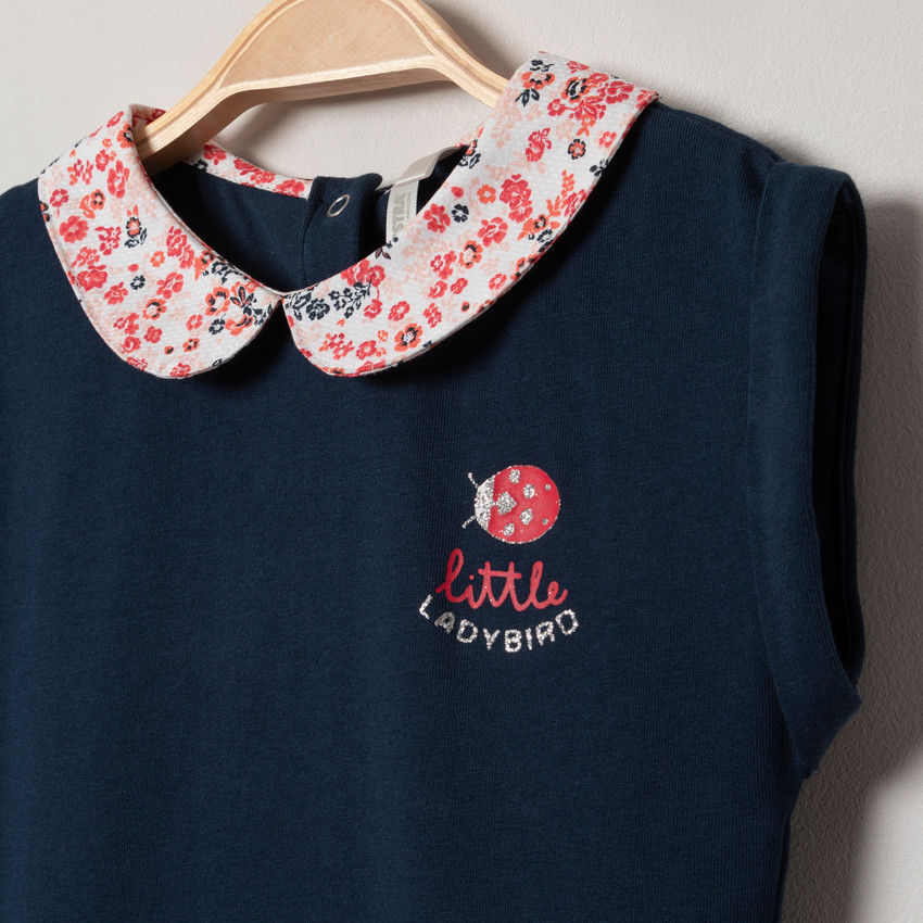 Κοντομάνικο φόρεμα 2 σε 1 με κολάρο Peter Pan και λουλουδάτο σχέδιο 