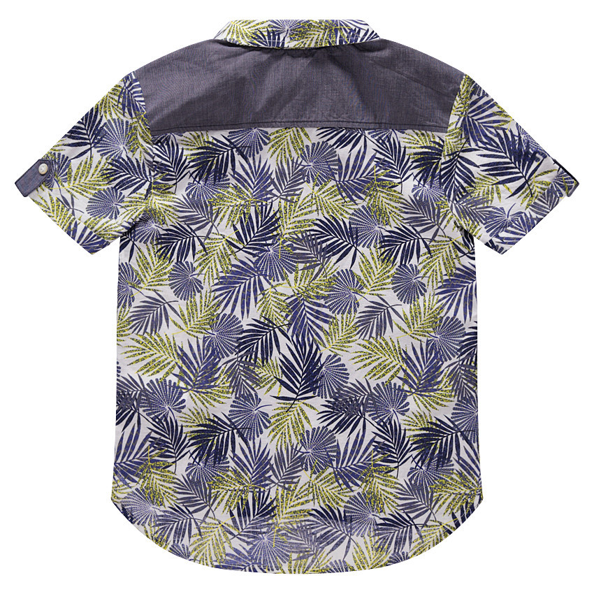 Κοντομάνικο πουκάμισο με εμπριμέ μοτίβο φύλλα 