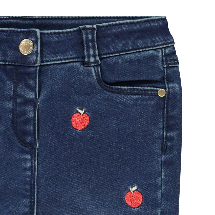 Jeans avec broderie pomme pour bébé fille Main Jeans avec broderie pomme pour bébé fille