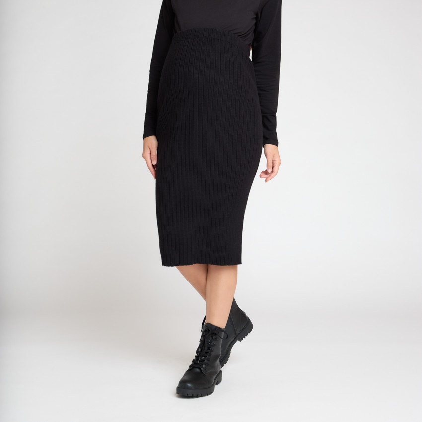 Μακριά εφαρμοστή φούστα με άνοιγμα στο πίσω μέρος 