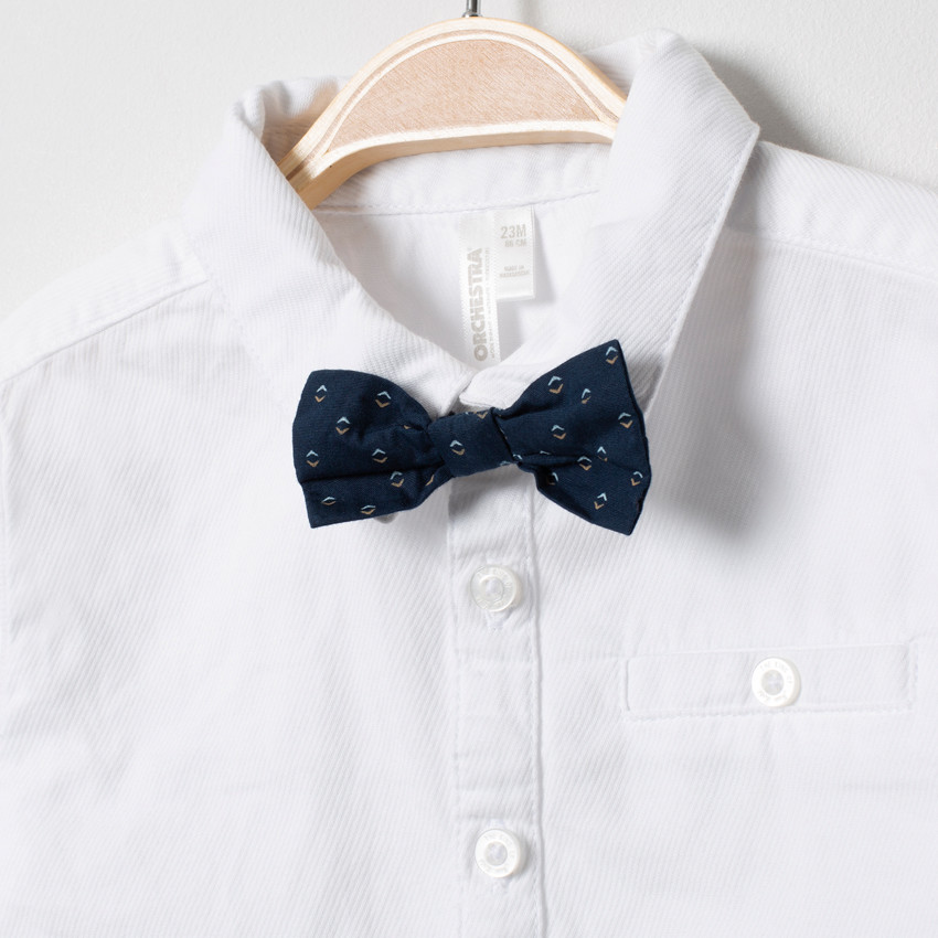 Chemise blanche à noeud papillon amovible  Additional Chemise blanche à noeud papillon amovible