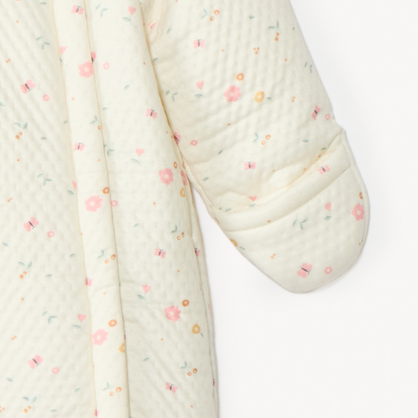 Πιλοτική φόρμα με floral σχέδιο για bebe κορίτσι με διαφορετικά τελειώματα ανάλογα με την ηλικία 