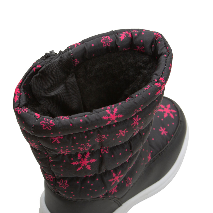 Μποτάκια après-ski με καπιτονέ σχέδιο στο άνοιγμα και μοτίβο νιφάδες χιονιού, από 24 έως 27 