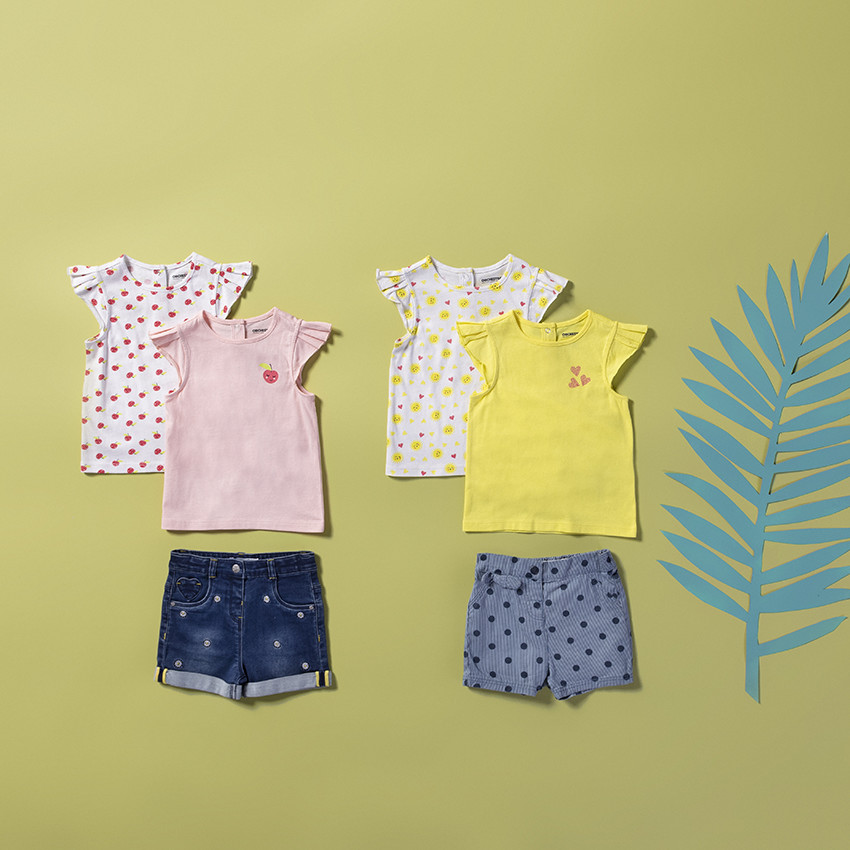 Σετ από 2 t-shirts μονόχρωμο/εμπριμέ με βολάν στα μανίκια 