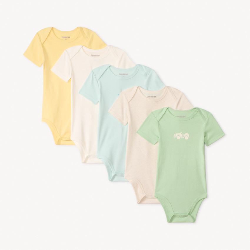 Σετ από 5 κοντομάνικες μπλούζες για μωρά αγόρια με σχέδια. 