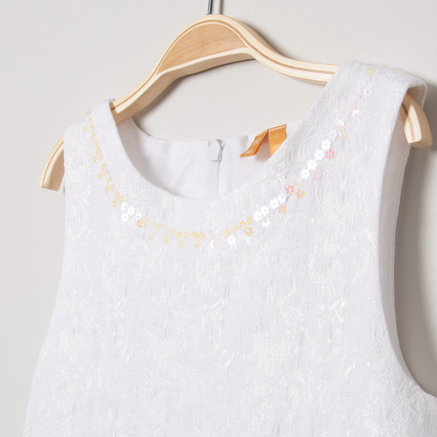 Επίσημο αμάνικο φόρεμα με κεντήματα και πούλιες 