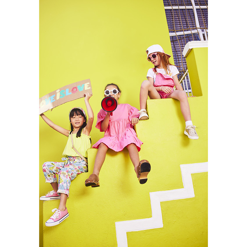 Αμάνικο μπλουζάκι με εφέ μπαλόνι και τιράντες με βολάν για κορίτσι  Additional Αμάνικο μπλουζάκι με εφέ μπαλόνι και τιράντες με βολάν για κορίτσι