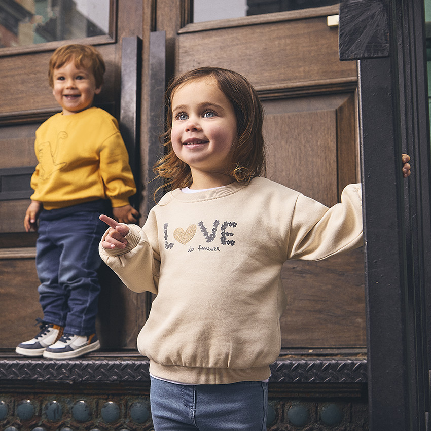 Φούτερ σε molleton με φαντεζί print για bebe κορίτσι 