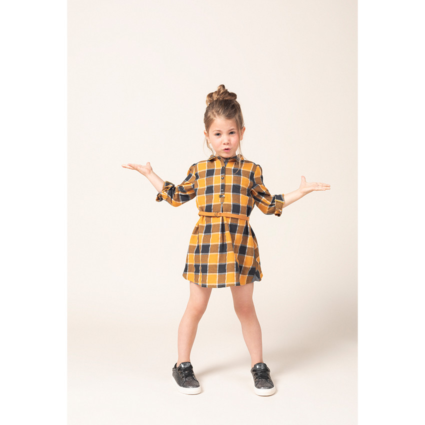 Μακρυμάνικο φόρεμα με καρό σε αντίθεση και αφαιρούμενη ζώνη 