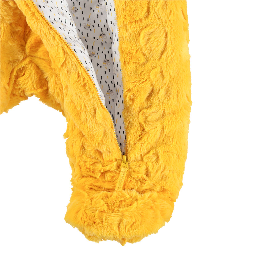Ολόσωμο κίτρινο μπουφάν από sherpa με εμπριμέ επένδυση 