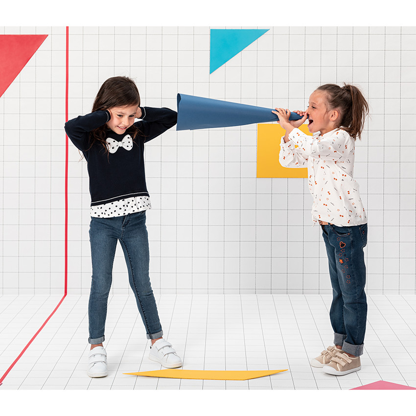 Τζιν με used όψη, αφαιρούμενη ζώνη με παγιέτες και κεντήματα 