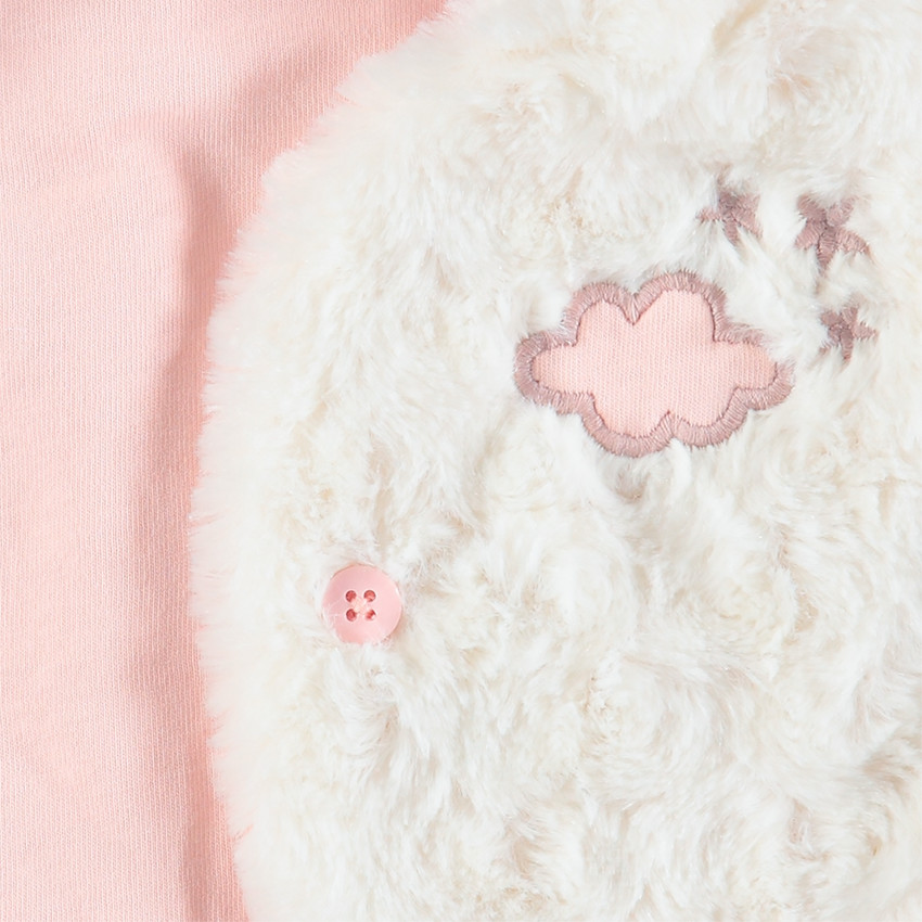 Gilet en sherpa moutonnée avec nuage brodé  Additional Gilet en sherpa moutonnée avec nuage brodé