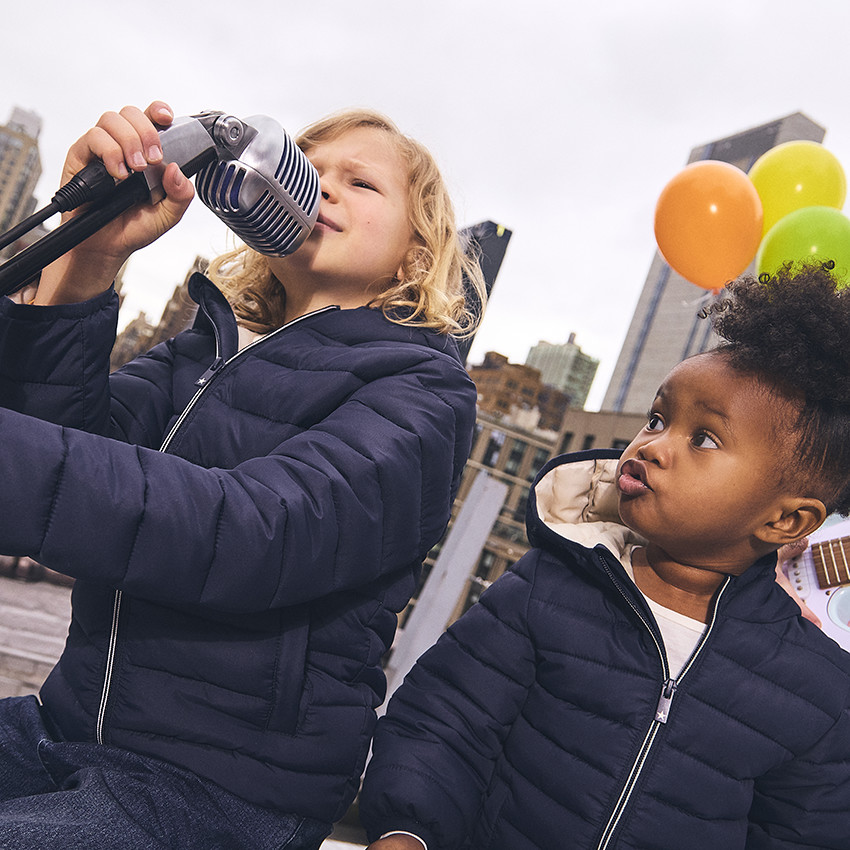 Μπουφάν λεπτό καπιτονέ με κουκούλα για αγόρι 