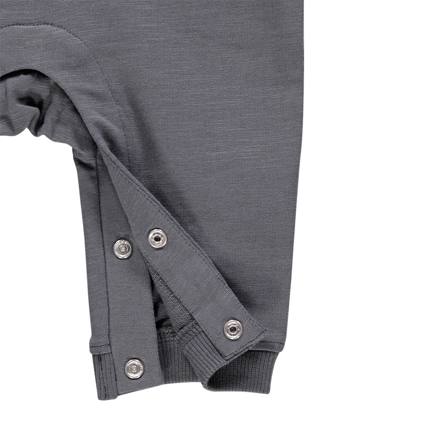 Ensemble t-shirt manches longues imprimé Winnie l'Ourson Disney et salopette  