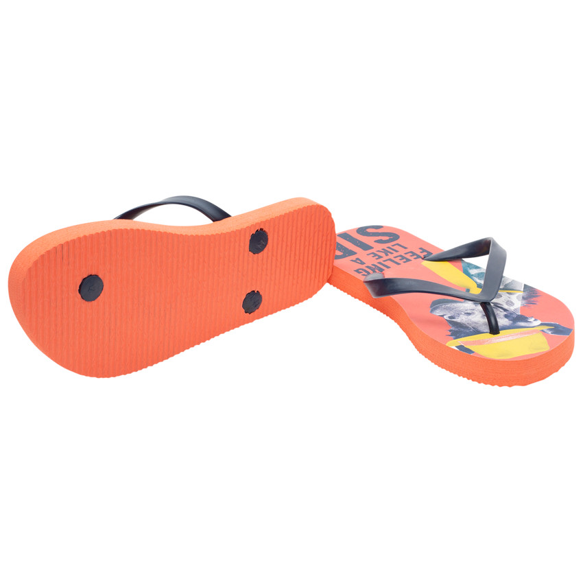 Σανδάλια με σχέδιο καμηλοπάρδαλη και μήνυμα για αγόρι 