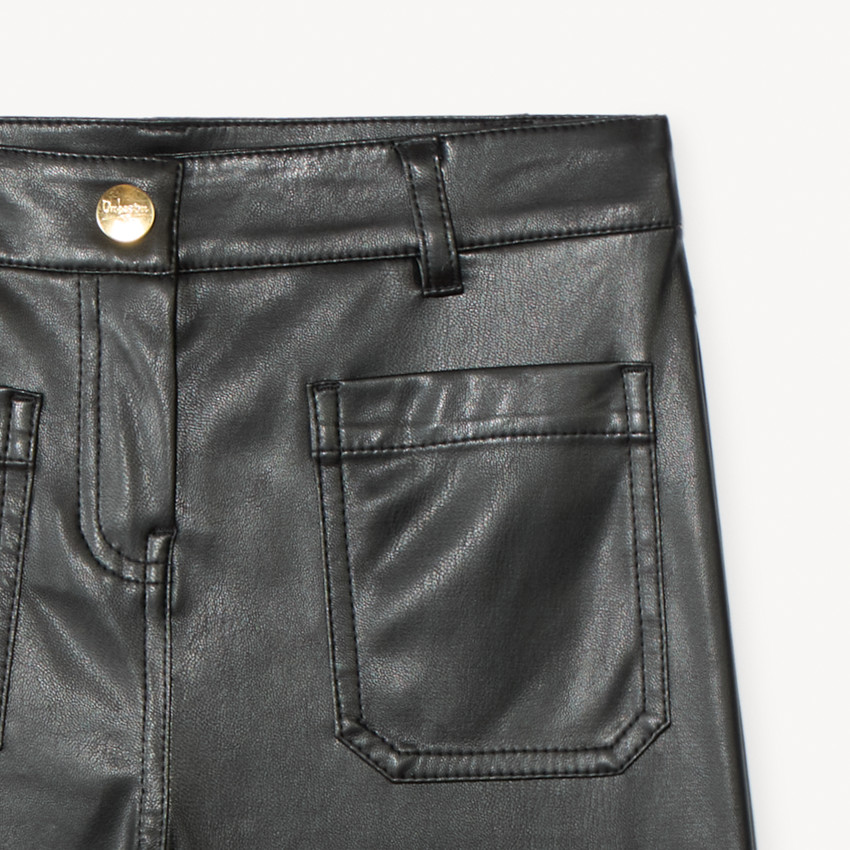 Παντελόνι μονόχρωμο μαύρο από δερματίνη για κορίτσι 