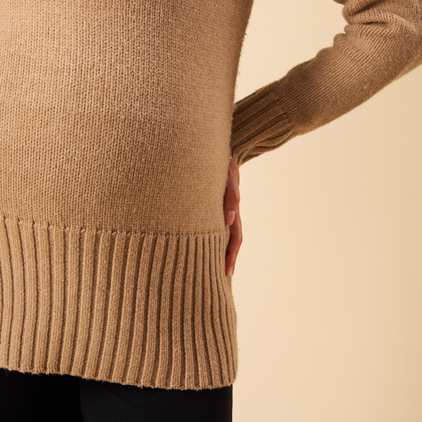 Κοντό πλεκτό πουλόβερ με στρας κουμπιά για γυναίκες 