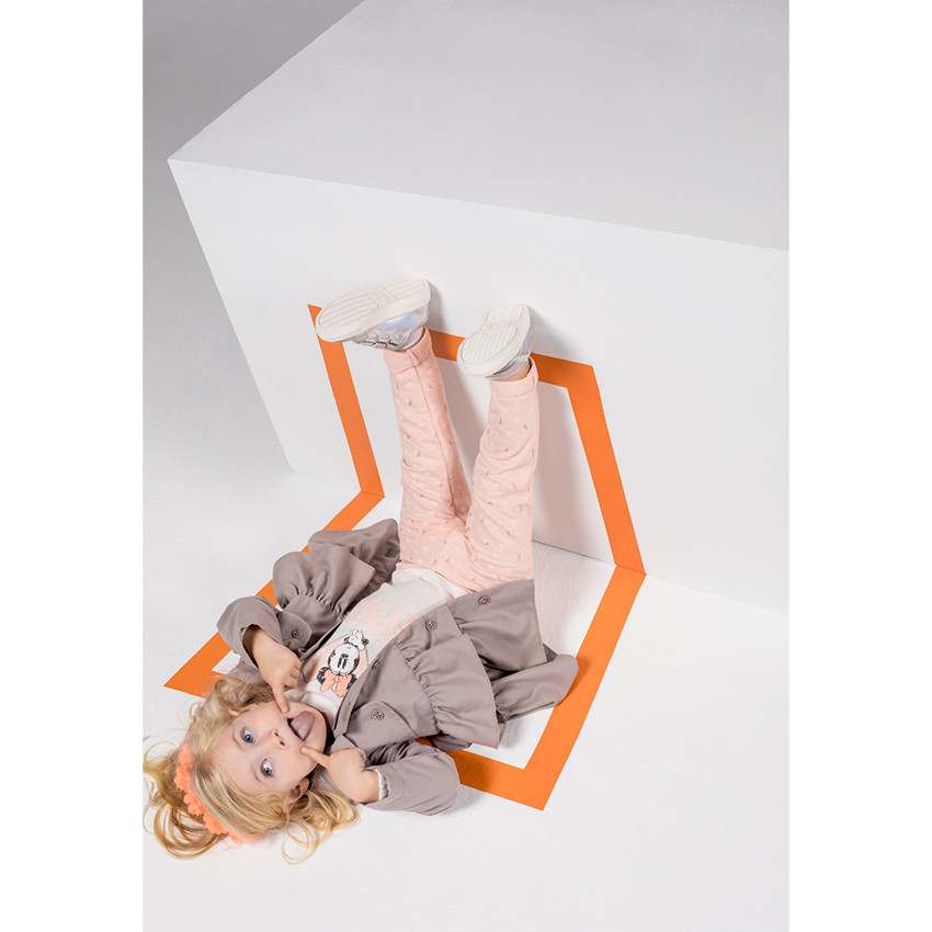 Καμπαρντίνα με βολάν σε μπεζ-γκρι χρώμα με επένδυση απο sherpa 