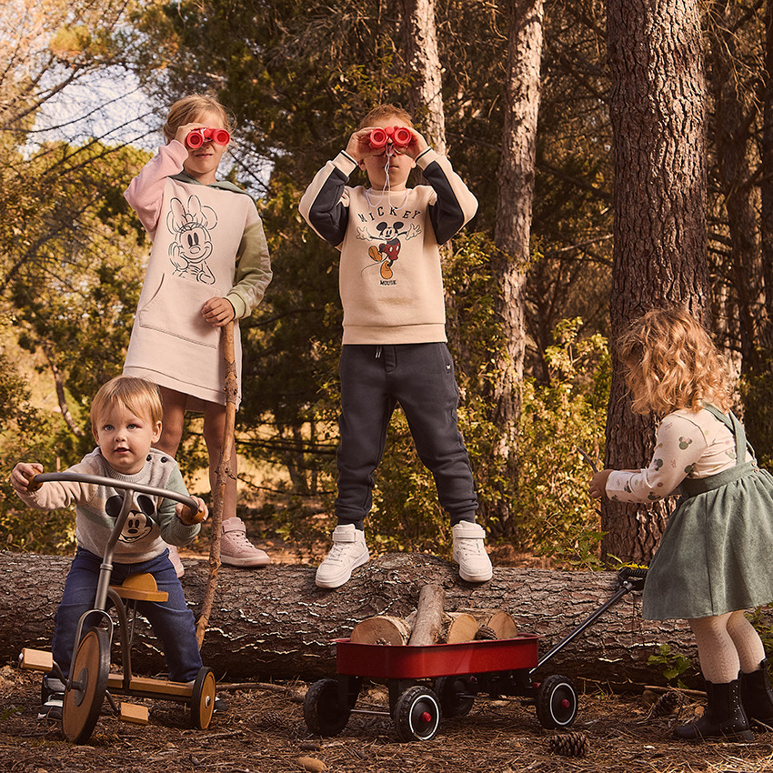 Πουλόβερ Mickey Disney βελουτέ για μωρό αγόρι 