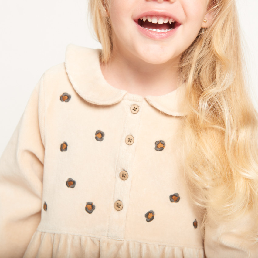 Robe brodée en velours côtelé pour bébé fille 