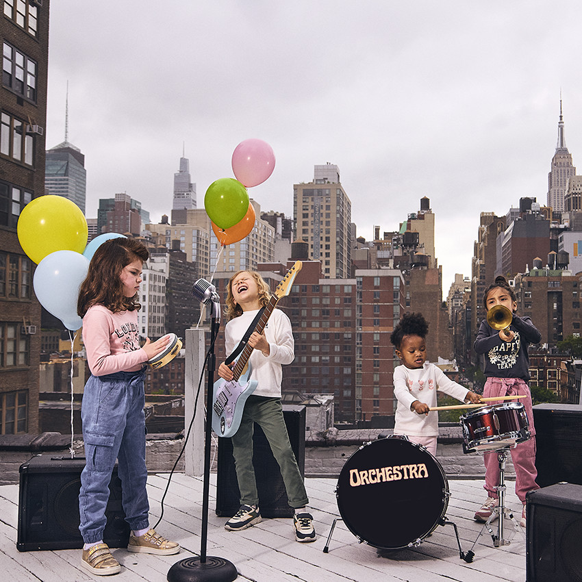 Παντελόνι cargo από υφασμάτινο ύφασμα με ζώνη για κορίτσι 