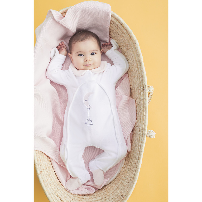 Βελουτέ φορμάκι ύπνου με κεντημένο φεγγάρι και στρογγυλό γιακαδάκι 