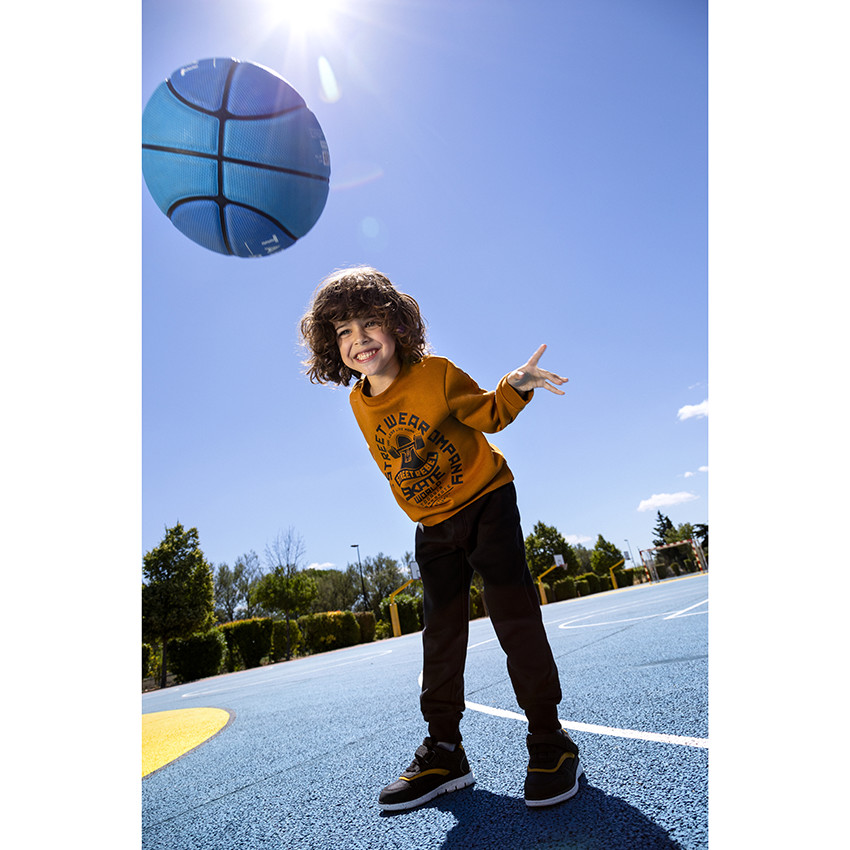 Jogging molleton δίχρωμο σχέδιο skateboard  Additional Jogging molleton δίχρωμο σχέδιο skateboard