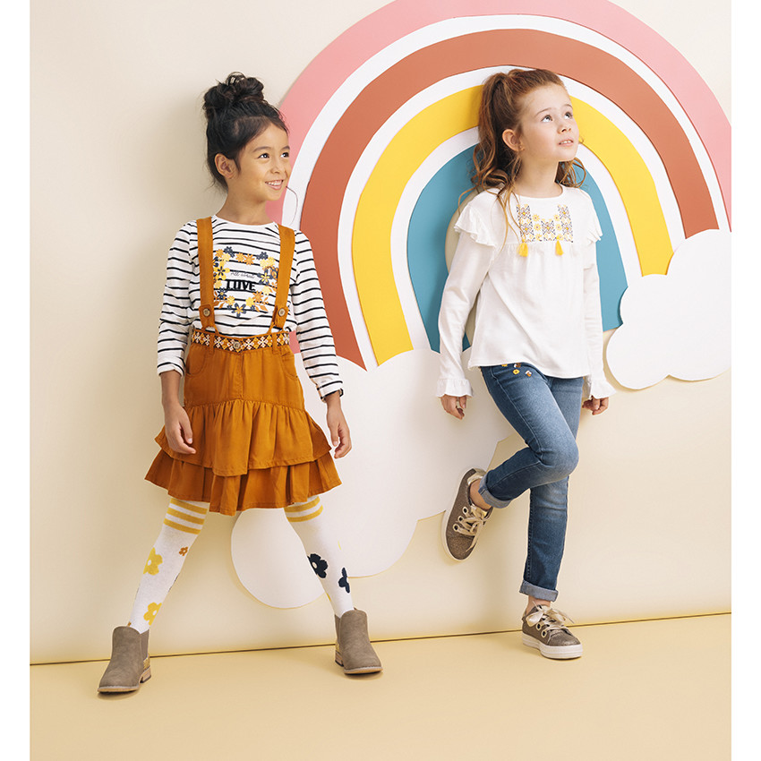 T-shirt manches longues à rayures et coeur en fleurs 