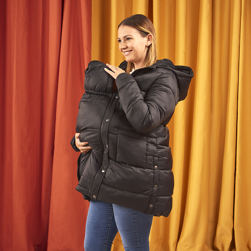 Μακρύ και πλισέ μπουφάν για γυναίκες 