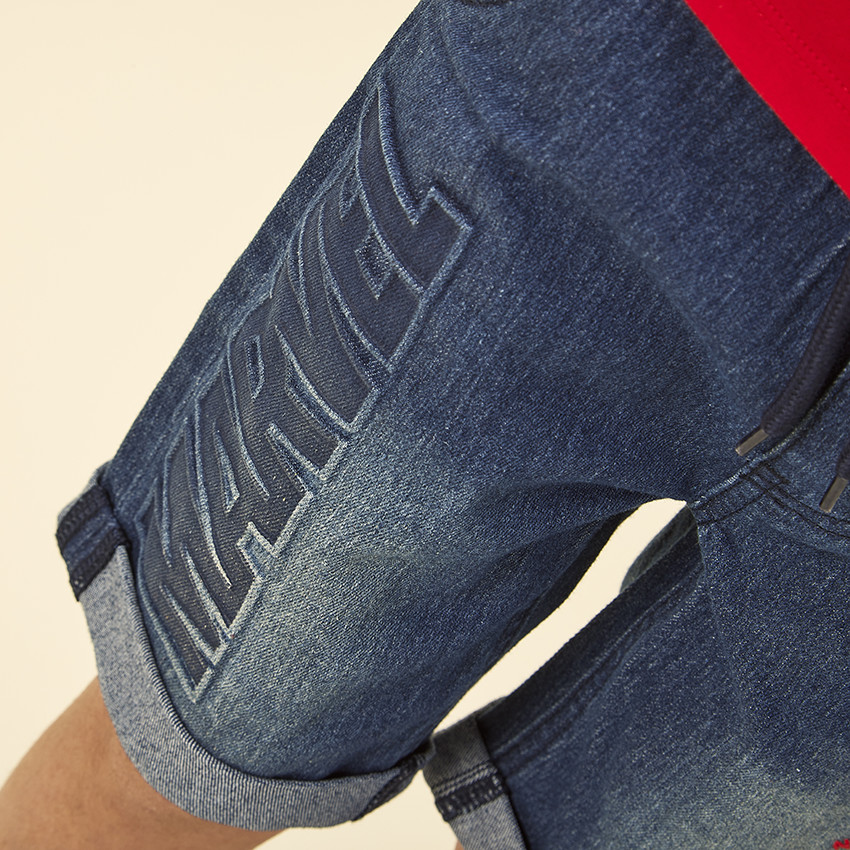 Βερμούδα με σχέδιο σε ανάγλυφο Spider-Man Marvel για αγόρι 