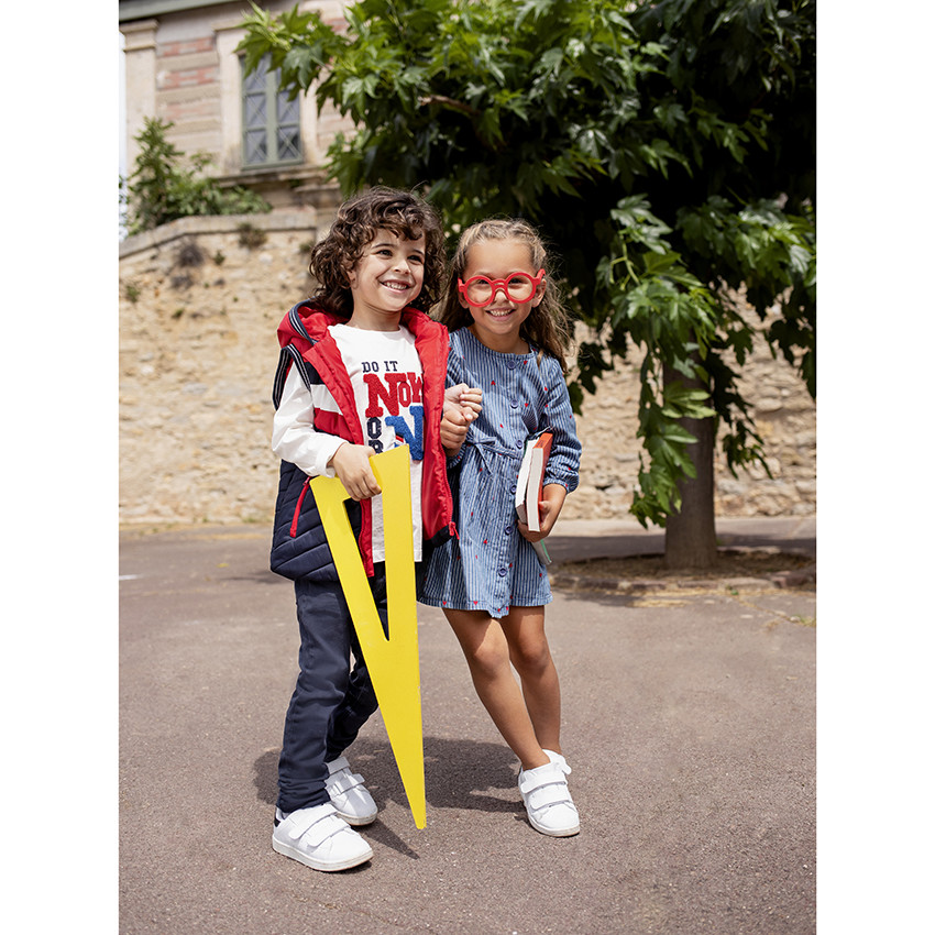 Μακρυμάνικο φόρεμα με ρίγες και κεντημένες καρδιές 