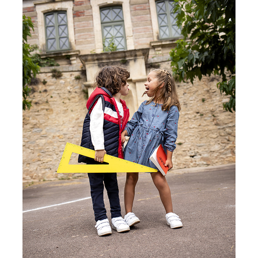 Μακρυμάνικο φόρεμα με ρίγες και κεντημένες καρδιές 