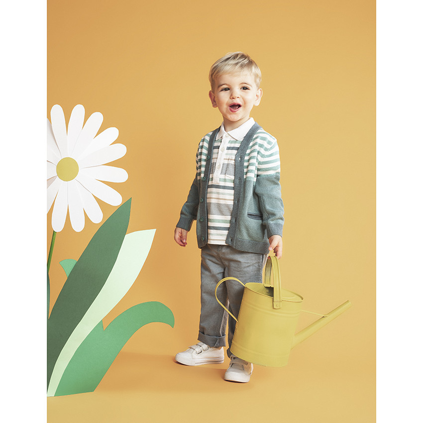 Πλεκτή ζακέτα με ρίγες και τσέπες 