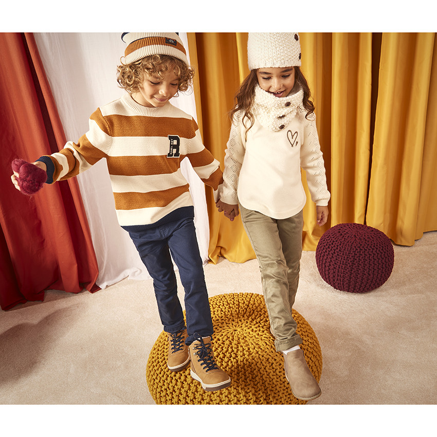 Πουλόβερ πλεκτό με κέντημα για κορίτσι 