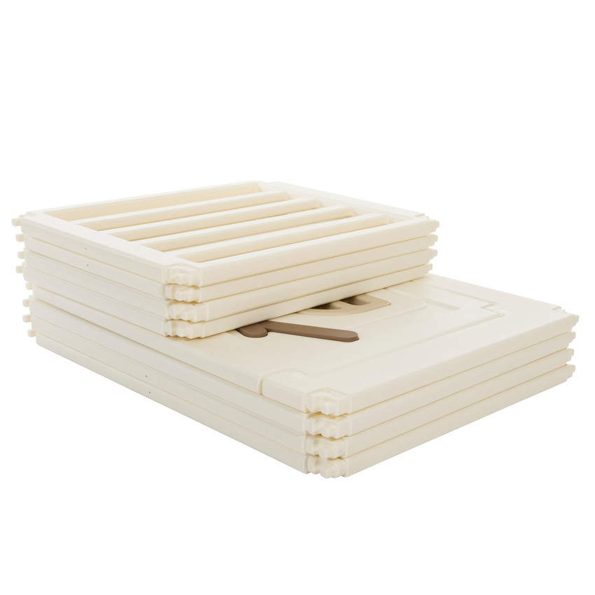 Πάρκο Joy σε λευκό πλαστικό 