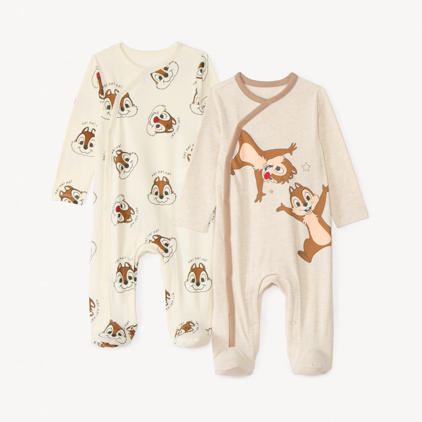 Σετ από 2 φορμάκια Disney Tic και Tac για αγοράκι μωρού με διαφορετικές ανοίγματα ανάλογα με την ηλικία. 