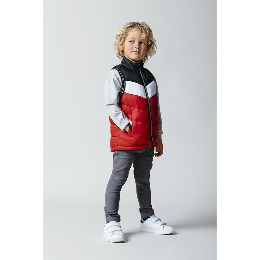 Παντελόνι slim από υφασμάτινο με εφέ crinkle για αγόρι 