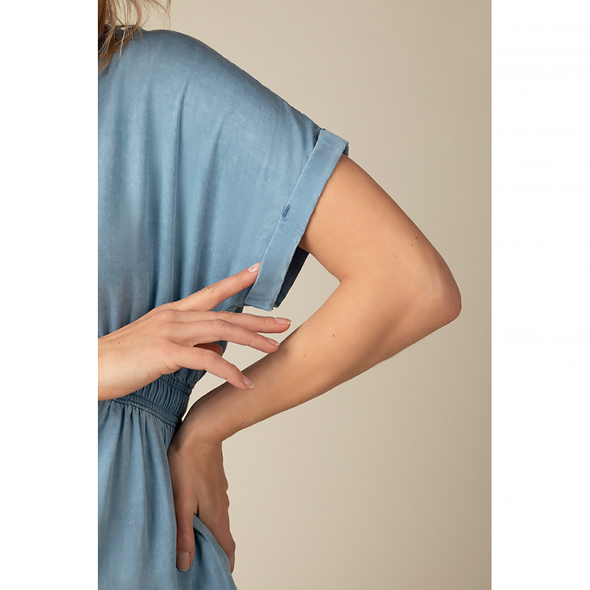 Φόρεμα πουκαμίσα εγκυμοσύνης με εφέ τζιν και κοντά μανίκια 