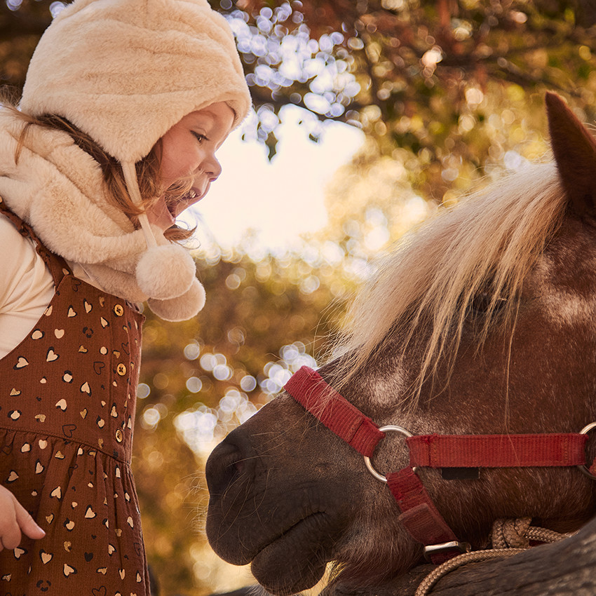 Σετ σκουφάκι, snood και γάντια sherpa για μωρό κορίτσι 