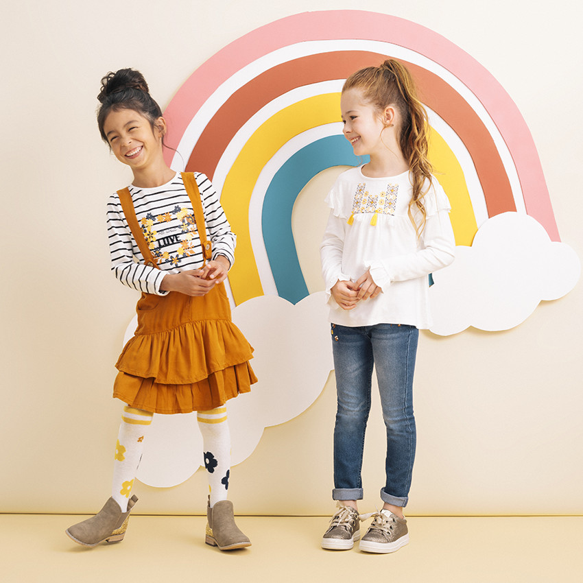 T-shirt manches longues à rayures et coeur en fleurs 