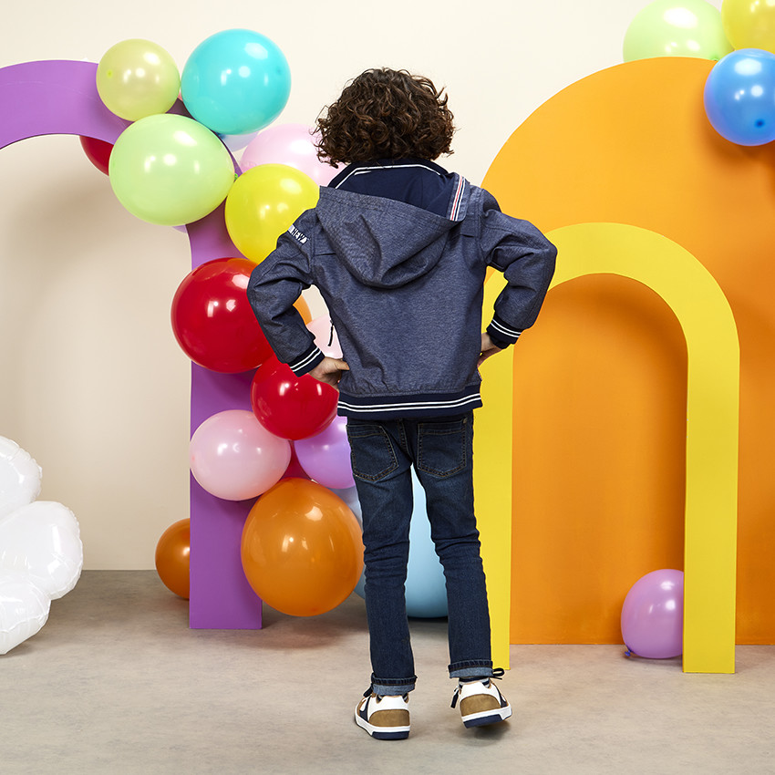 Στενές τζιν παντελόνες από denim με αντίθετες ραφές για αγόρι 