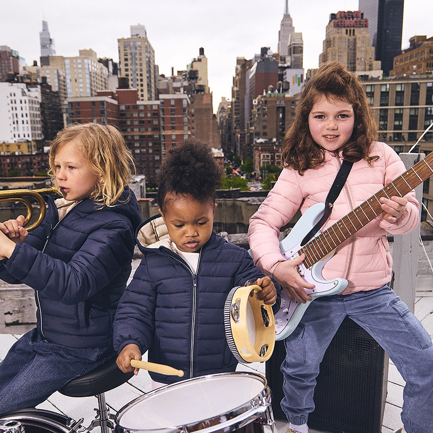 Μπουφάν λεπτό καπιτονέ με κουκούλα για αγόρι 