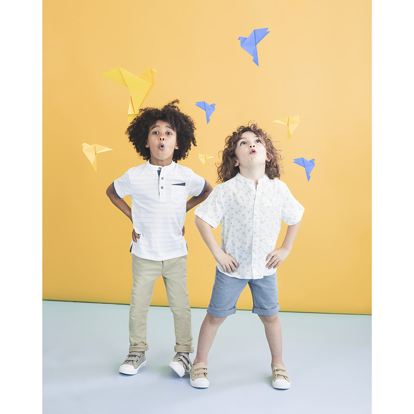 Υφασμάτινη βερμούδα με λοξές τσέπες  Additional Υφασμάτινη βερμούδα με λοξές τσέπες