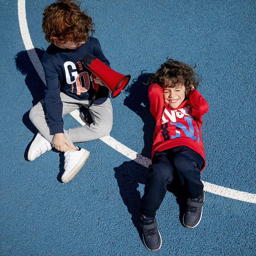 Jogging molleton με μήνυμα σχέδιο για αγόρι 